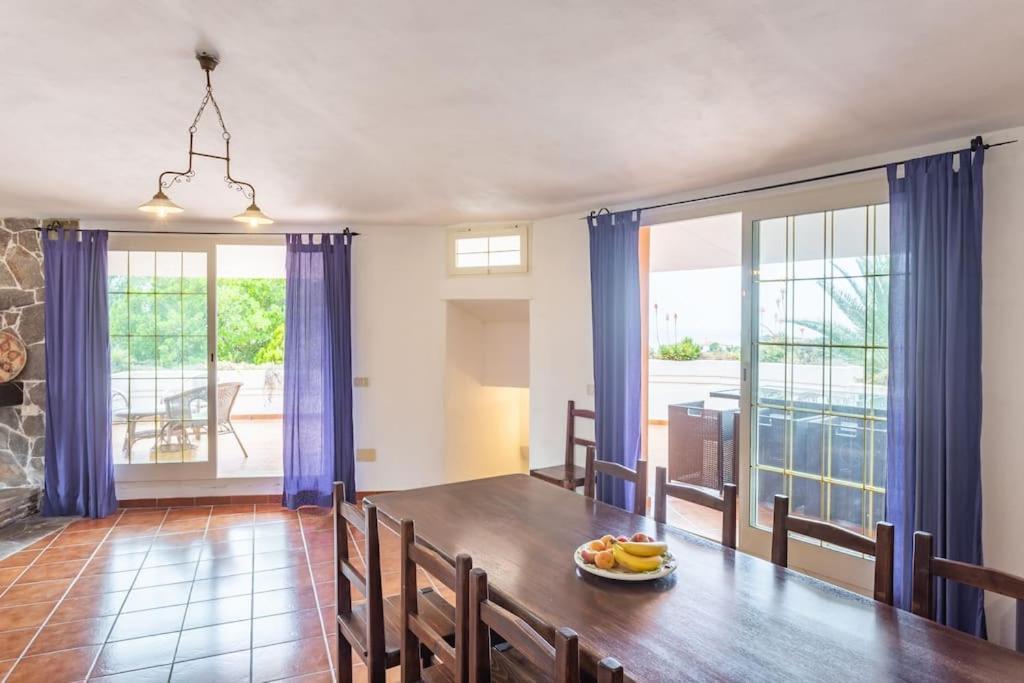 Villa Vacanze Bosa Magomadas Exteriér fotografie